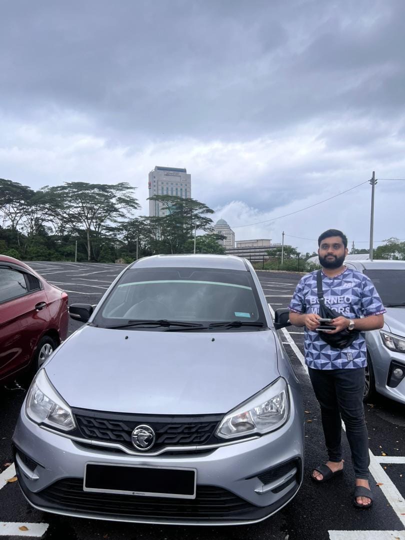 Al-Rizqi verified customer collecting their rental