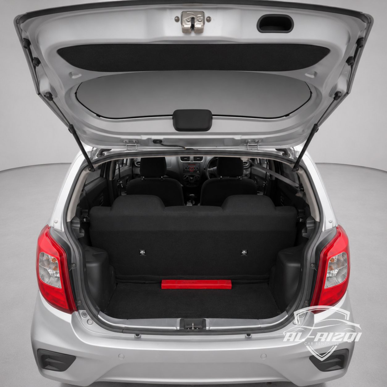 Hatch Boot Space